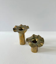 Load image into Gallery viewer, Brass candleholder set
