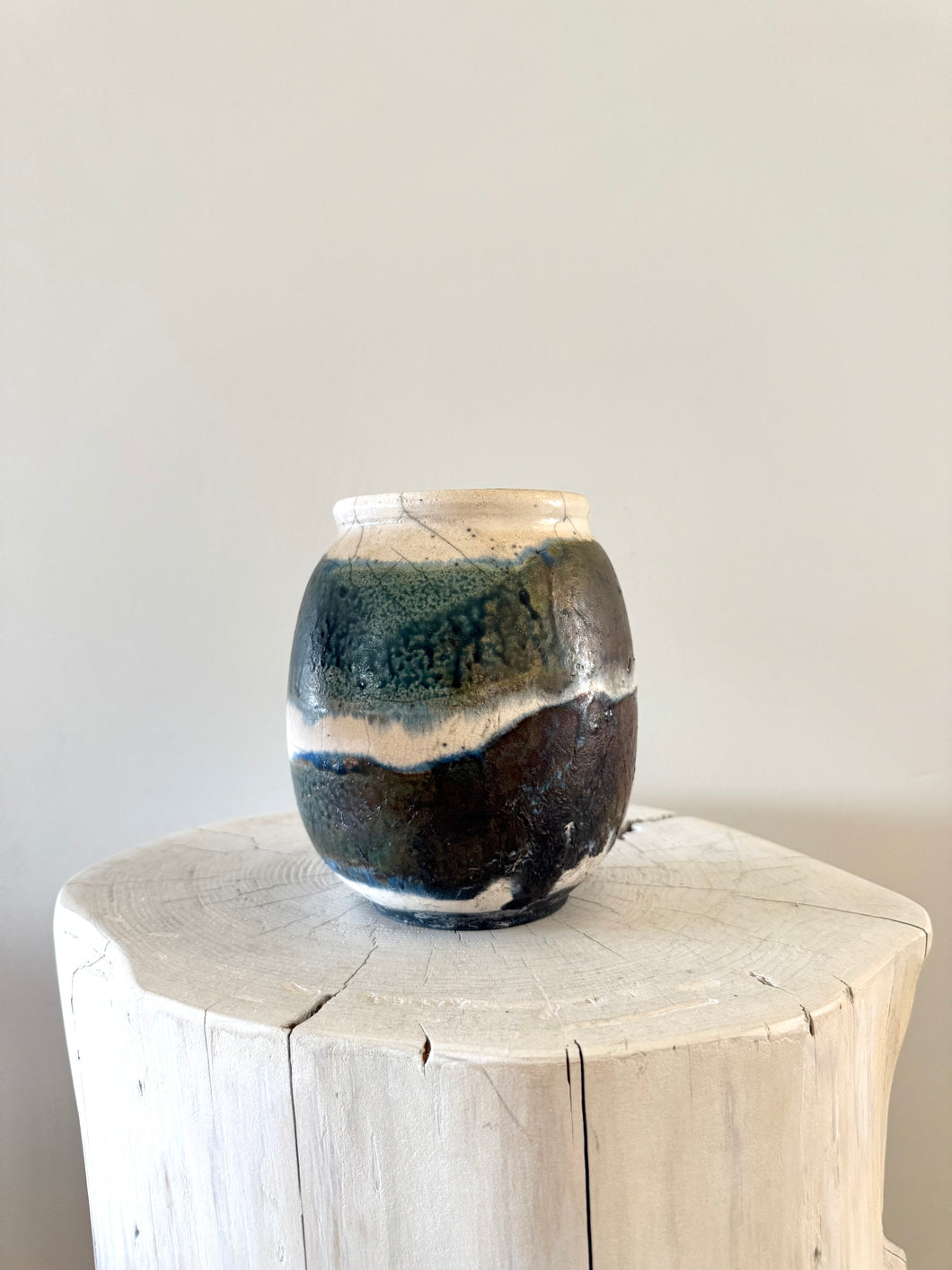 Vase-blue