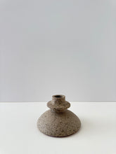 Load image into Gallery viewer, Candle holder -rustic sand
