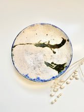 Load image into Gallery viewer, Pottery bowl
