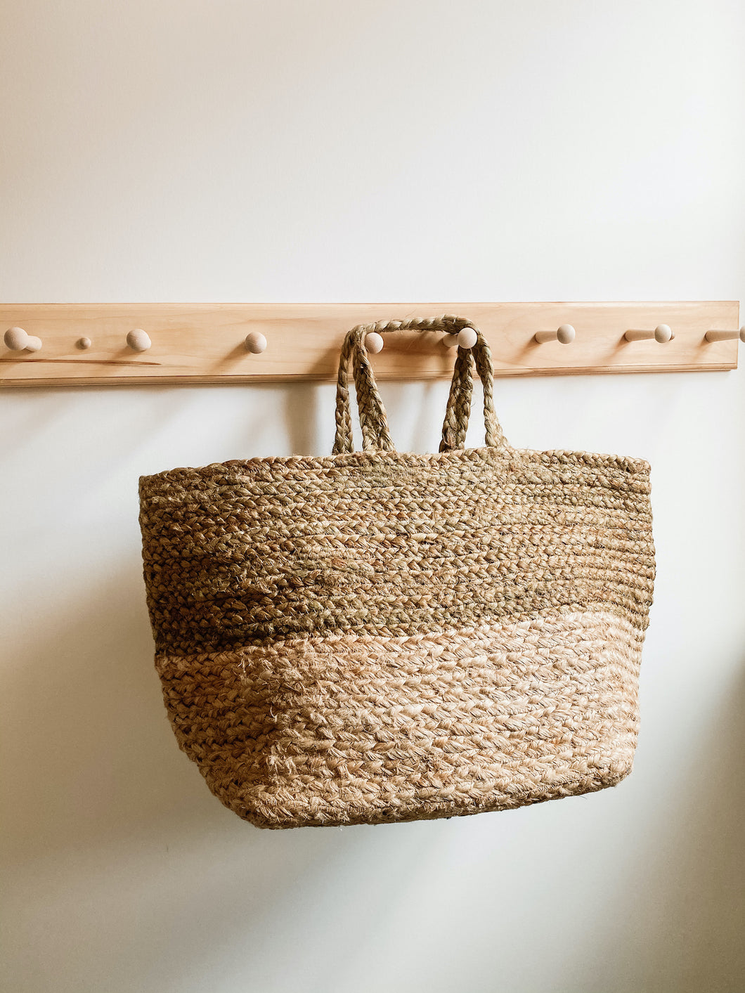 Braided jute basket-Sage