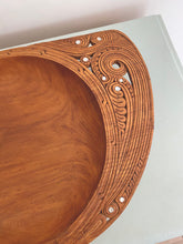 Load image into Gallery viewer, Wooden bowl
